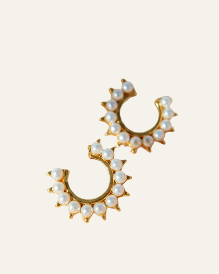 AestheticGolden Earrings With Pearls