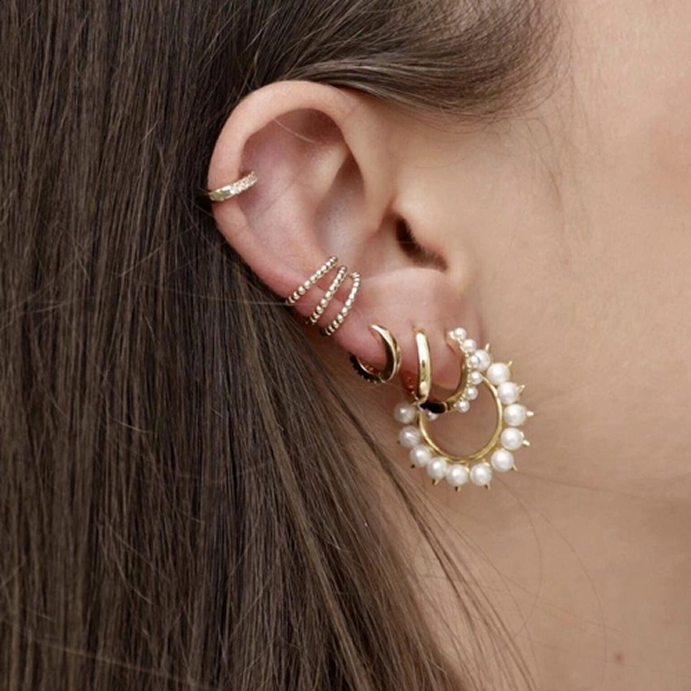 AestheticGolden Earrings With Pearls