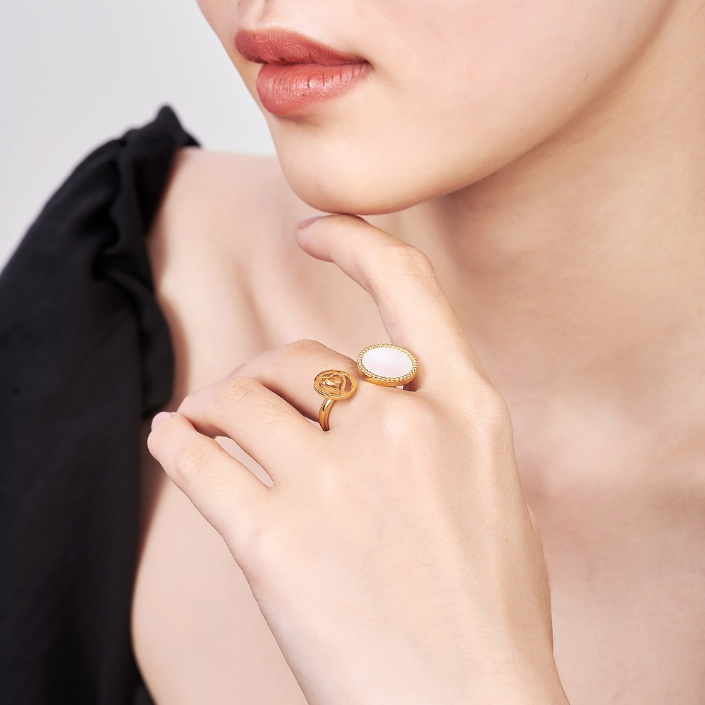 Stone-encrusted Silver Ring